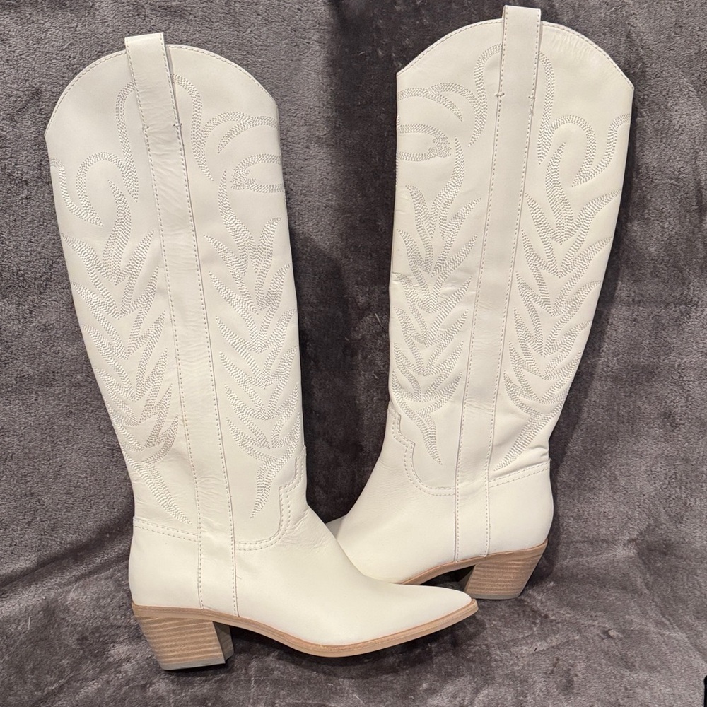 Dolce Vita Solei White Leather Embossed Western Boots Size 10